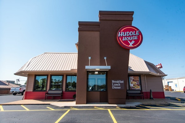 Huddle House Q&A: Breaking Down the Casual Dining Chain’s 360-View of the Restaurant Experience